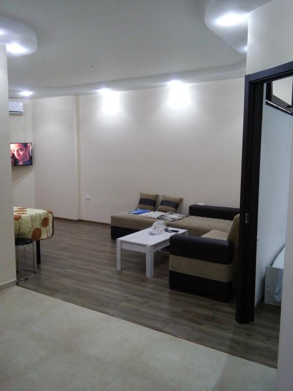 Mari Apartment 巴统 外观 照片