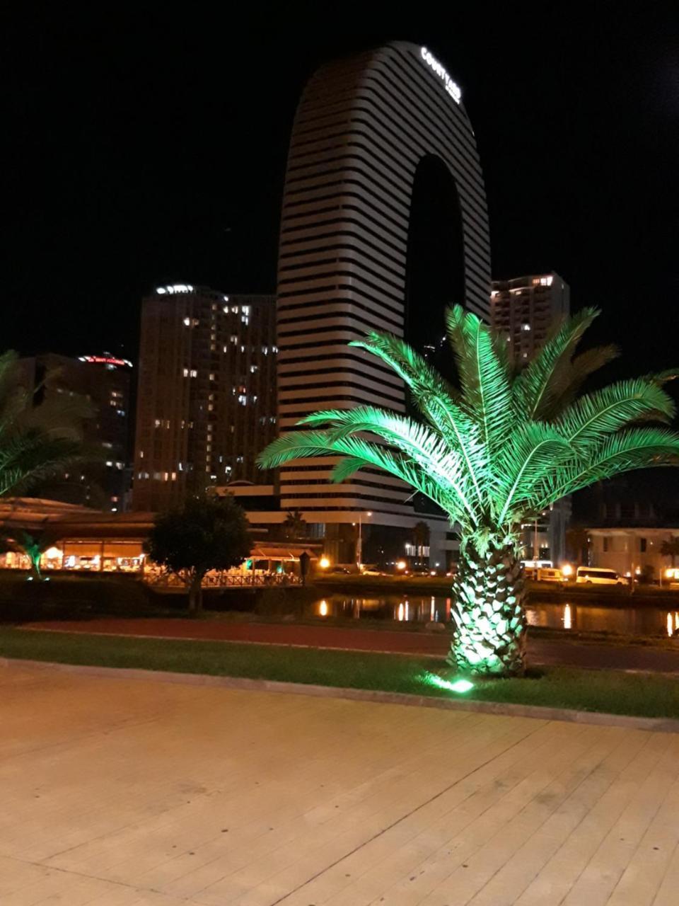 Mari Apartment 巴统 外观 照片